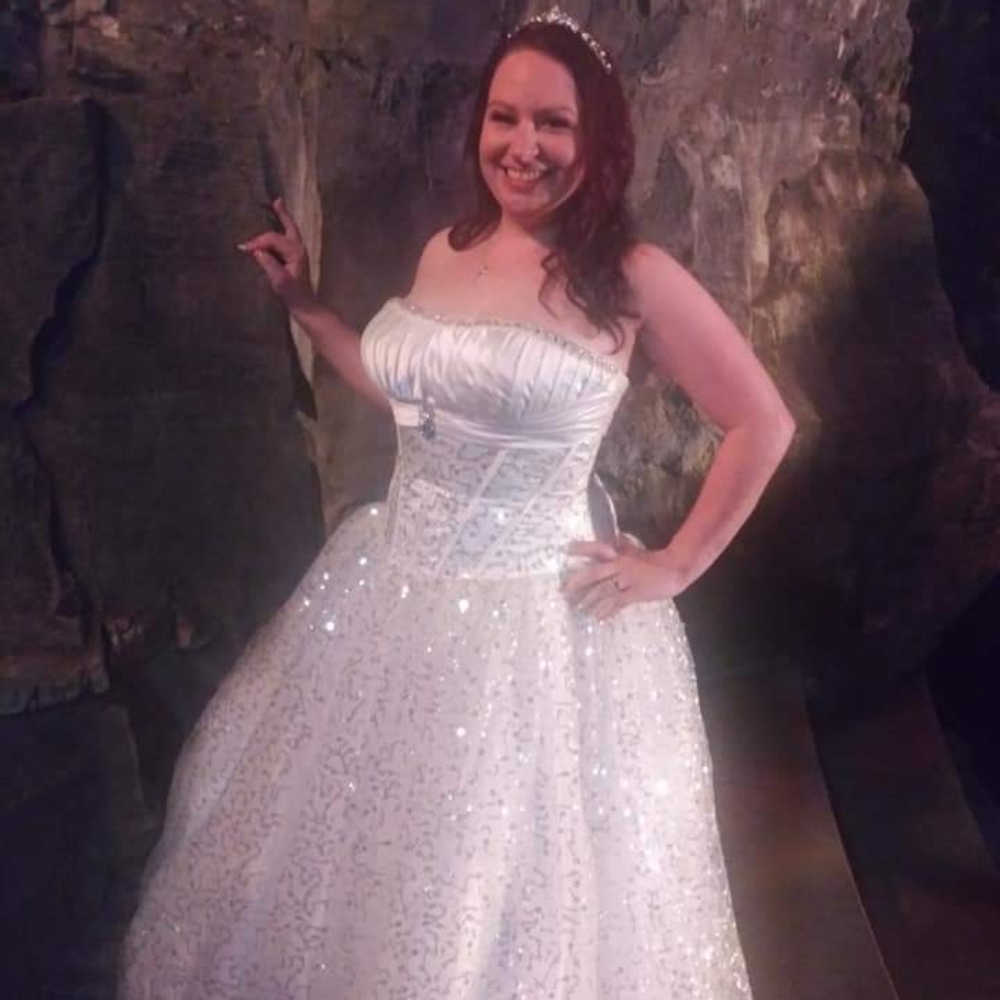 Gently used wedding gown